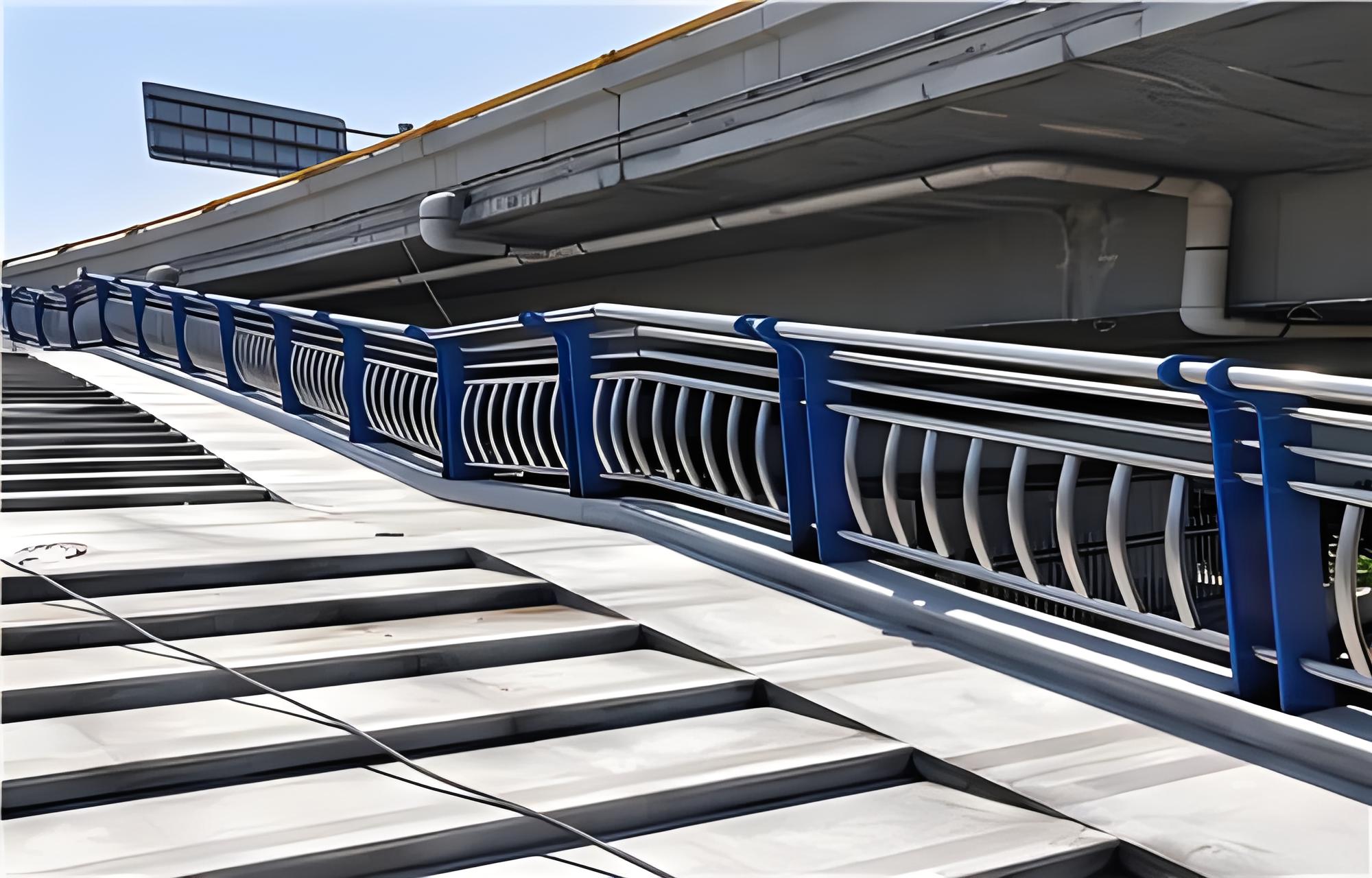 淮南不锈钢桥梁护栏维护方案：确保安全，延长使用寿命